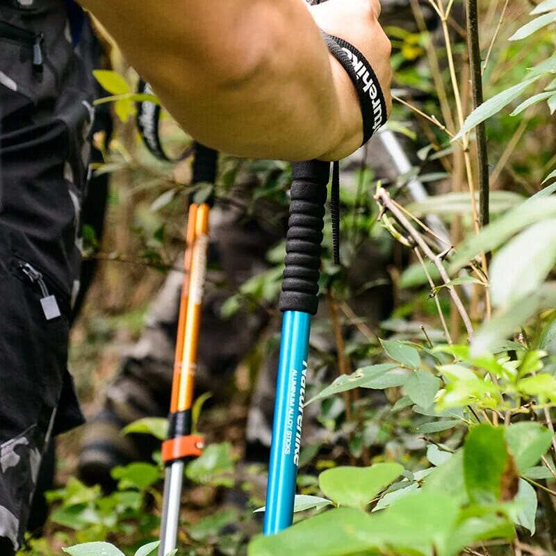Bastão de Trekking Ultraleve Telescópica - Mountain [Camping - Trekking - Bastões] 03 - Bastão de trekking - Mountain Pescamping 